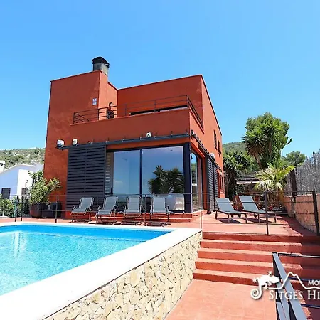 Stunning Gala With Sea Views And A/c In Villa Sitges