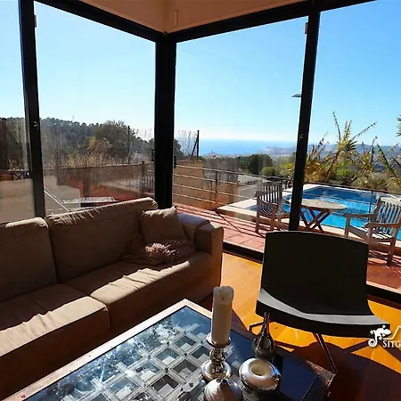 Villa Stunning Gala With Sea Views And A/c In *