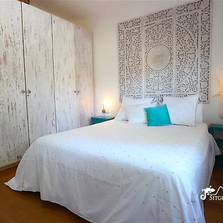 Stunning Gala With Sea Views And A/c In Sitges